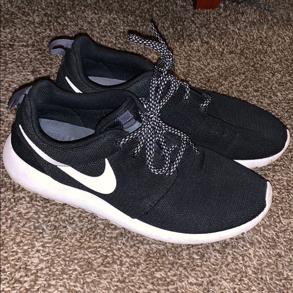 Nike Roshe Runs
